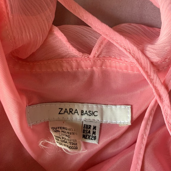 Zara basic pink flower top - Picture 2 of 2